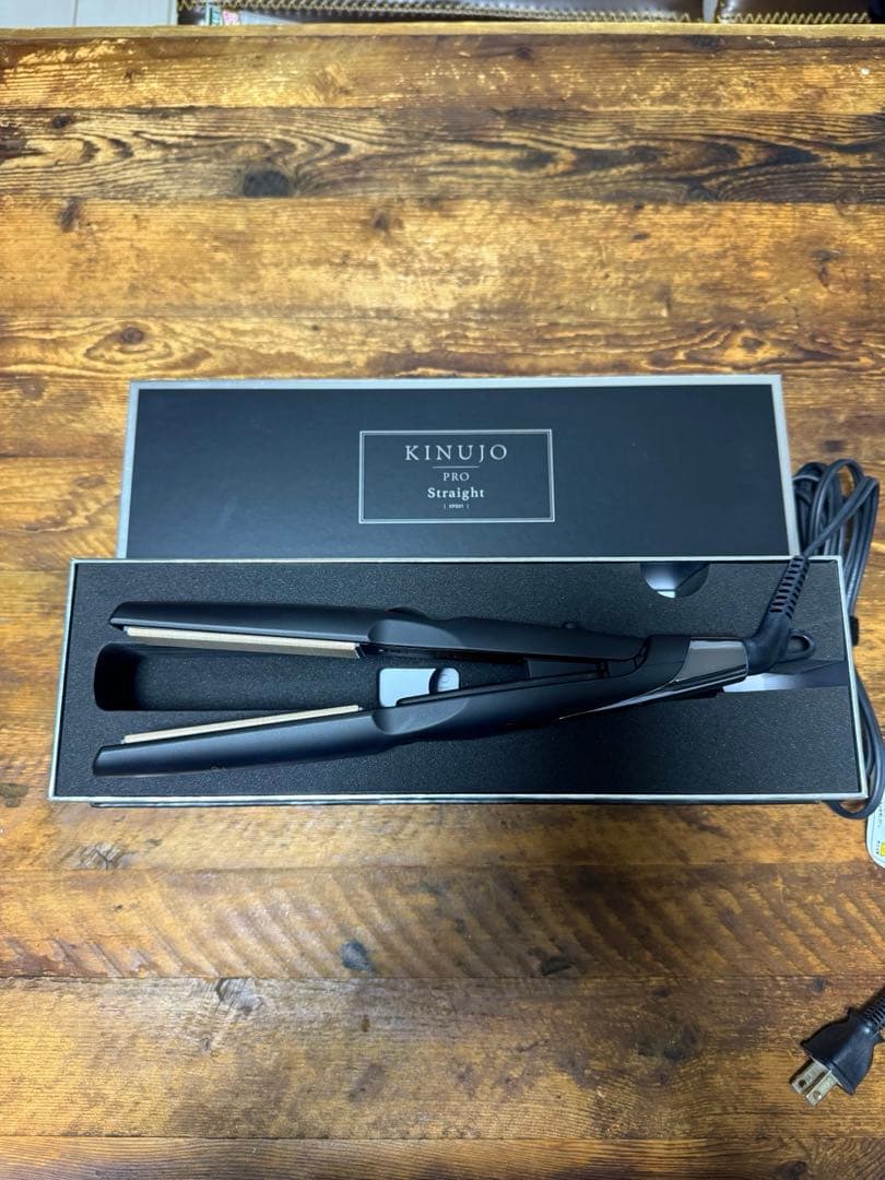 絹女 KINUJO PRO 【正規品】 ストレートアイロン KP001