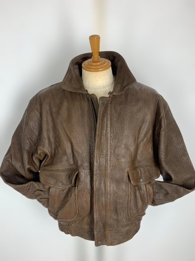 DROOPYレザージャケット　未使用品　フライトジャケット　シリアルNO付き　L