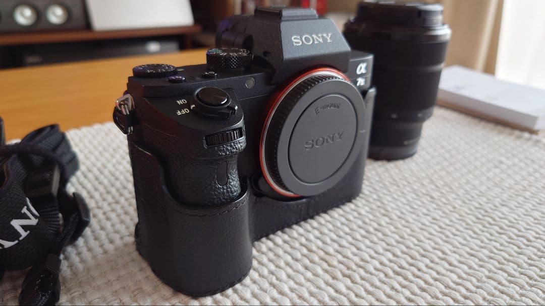 SONY α7 II（ILCE-7M2K）ズームレンズキット