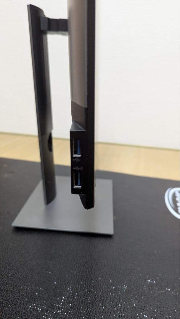 ディスプレイ・モニター本体 DELL U2719D