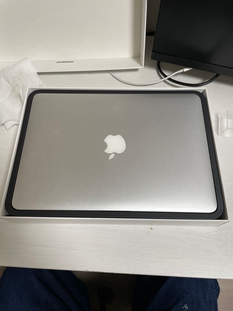 【バッテリー◯】MacBook Pro 2015 Early 8GB 256GB