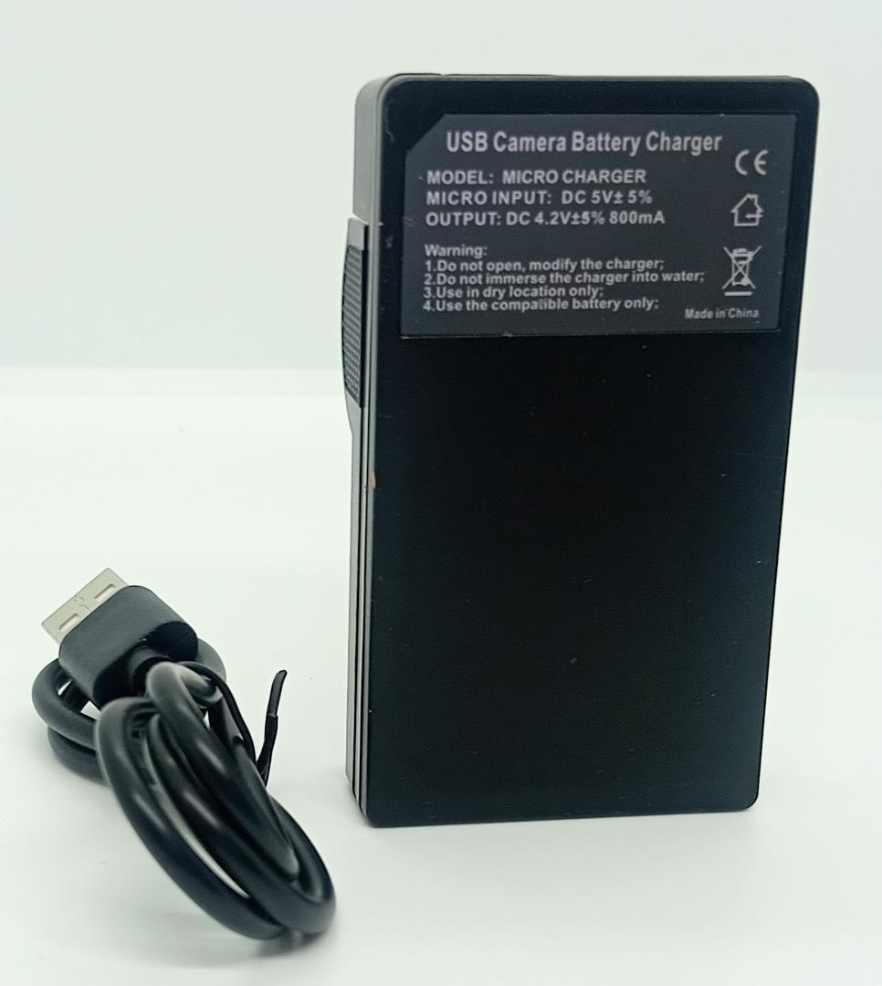 デジタルカメラ Nikon COOLPIX S3300 6X Zoom 16.0 MP Gold