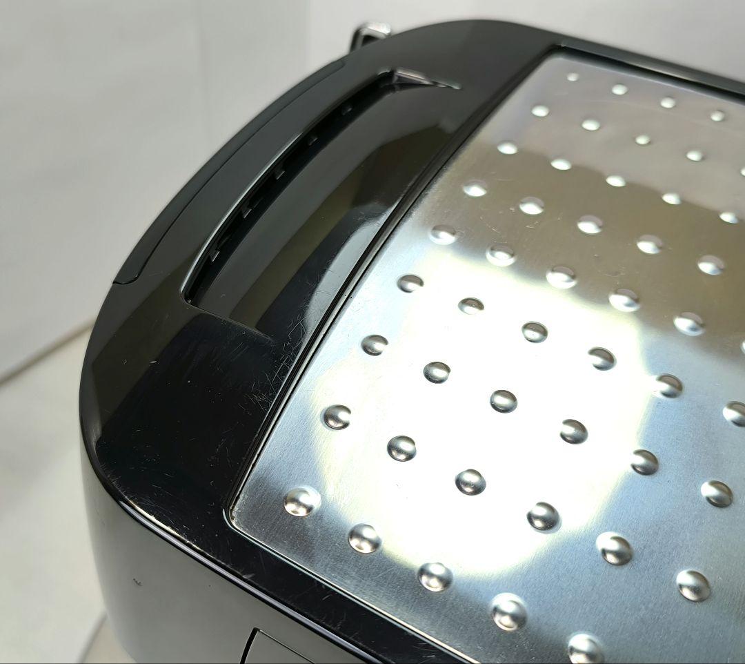 デロンギ　コンパクト2全自動コーヒーマシン　マグニフィカS　ECAM22110