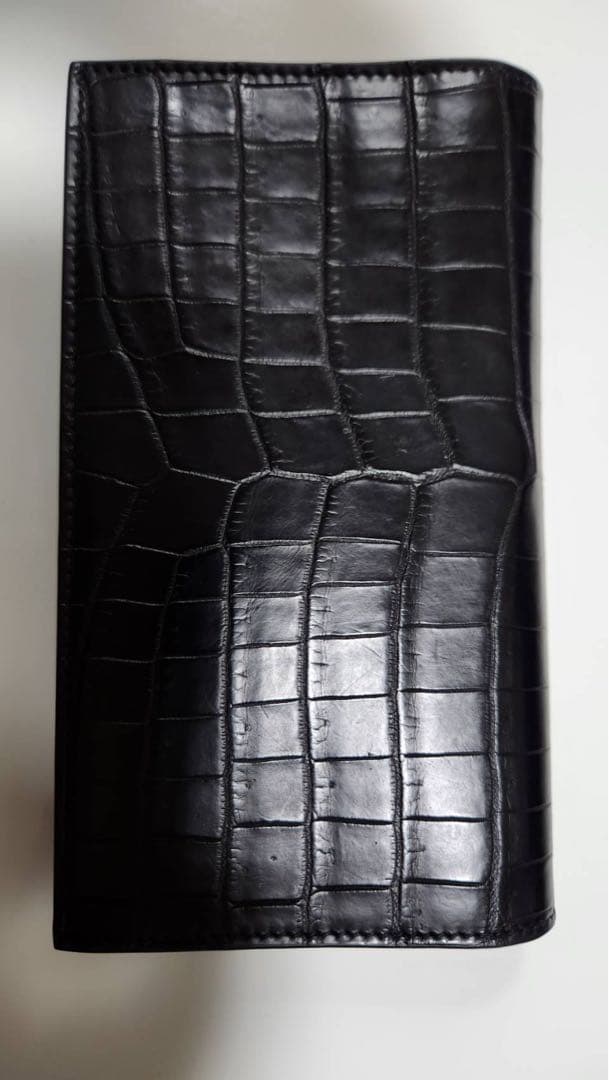 ボッテガ・ヴェネタ 本物クロコダイル ブラック