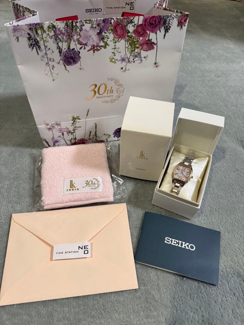 SEIKO LUKIA ソーラー時計 セイコー ルキア