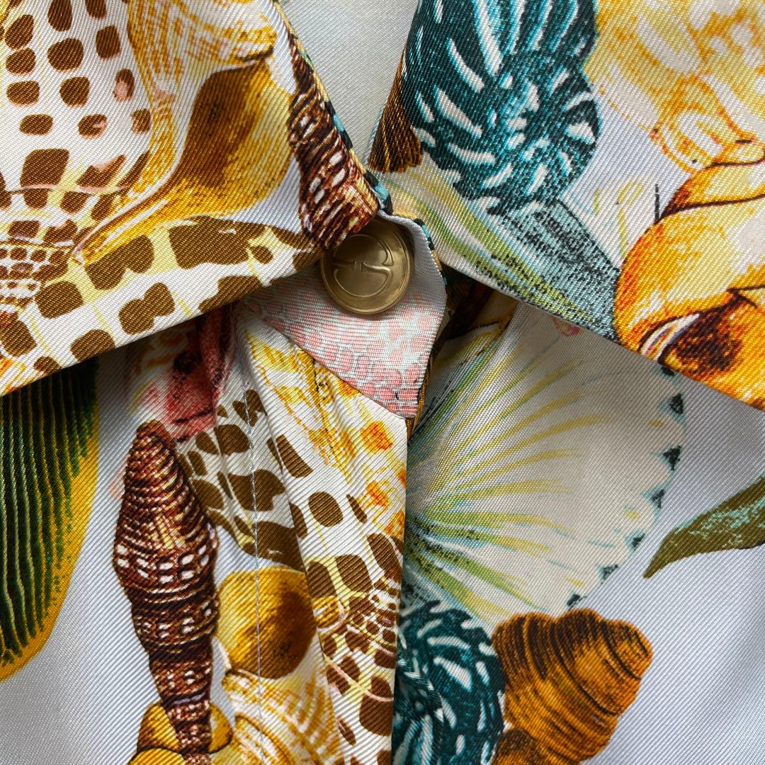 GUCCI シルクシャツ　総柄　ゴールドボタン　42