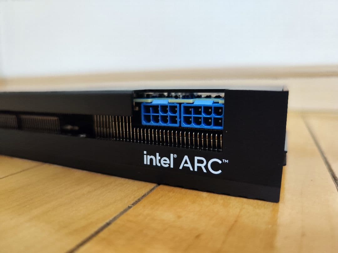 【ほぼ新品】Intel Arc A580 AR-A580D6-E8GB/DF