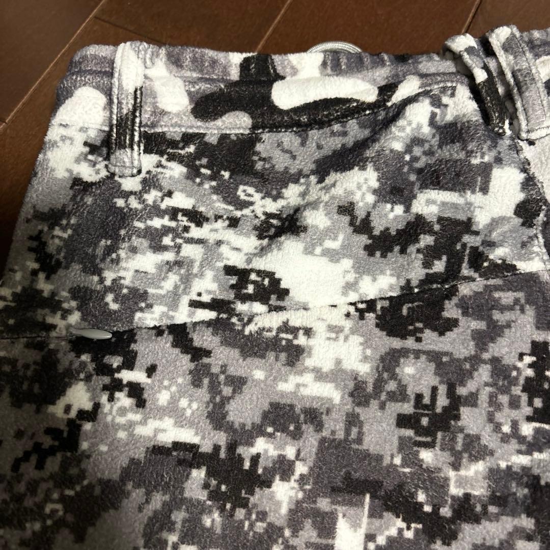 専用です。パーリーゲイツダブルラッセル　マルチカモプリントパンツサイズ4