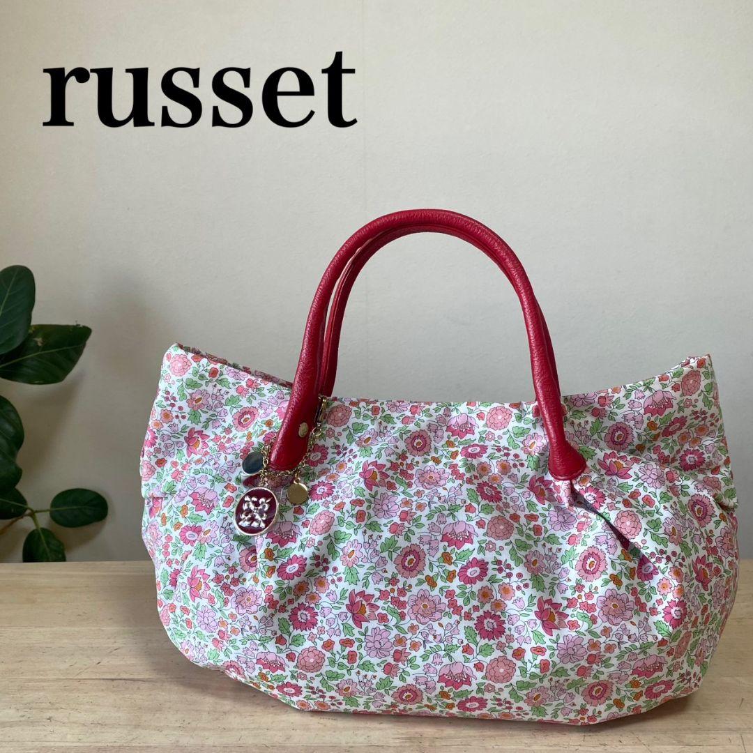 新品未使用　russet リバティ　花柄ミニトートバッグ　チャーム付き
