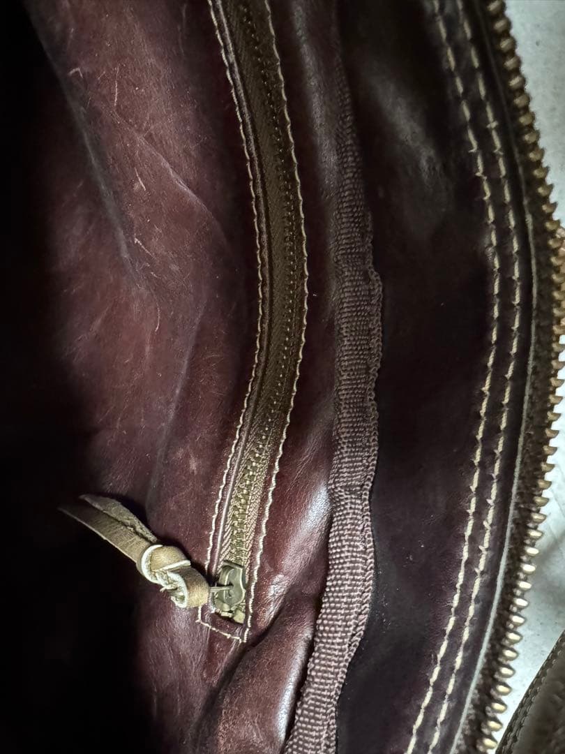 KETO ストマックショルダーバッグ ボディバッグ ベージュ