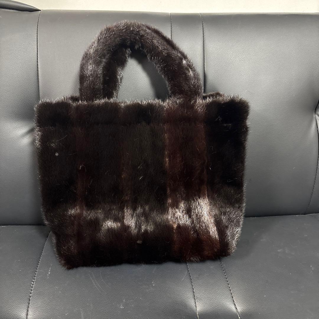 新品❣️高級ミンクリボン付きトートバッグ❣️定番ブラック❣️