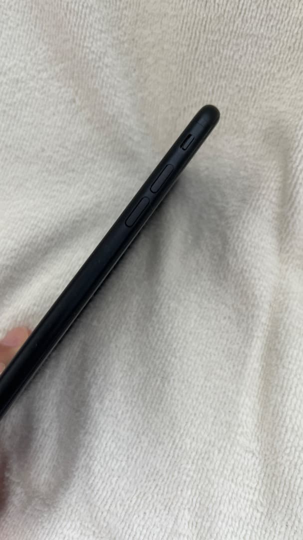 【中古】 iPhone7 32GB ブラック SIMフリー 本体 【送料無料】