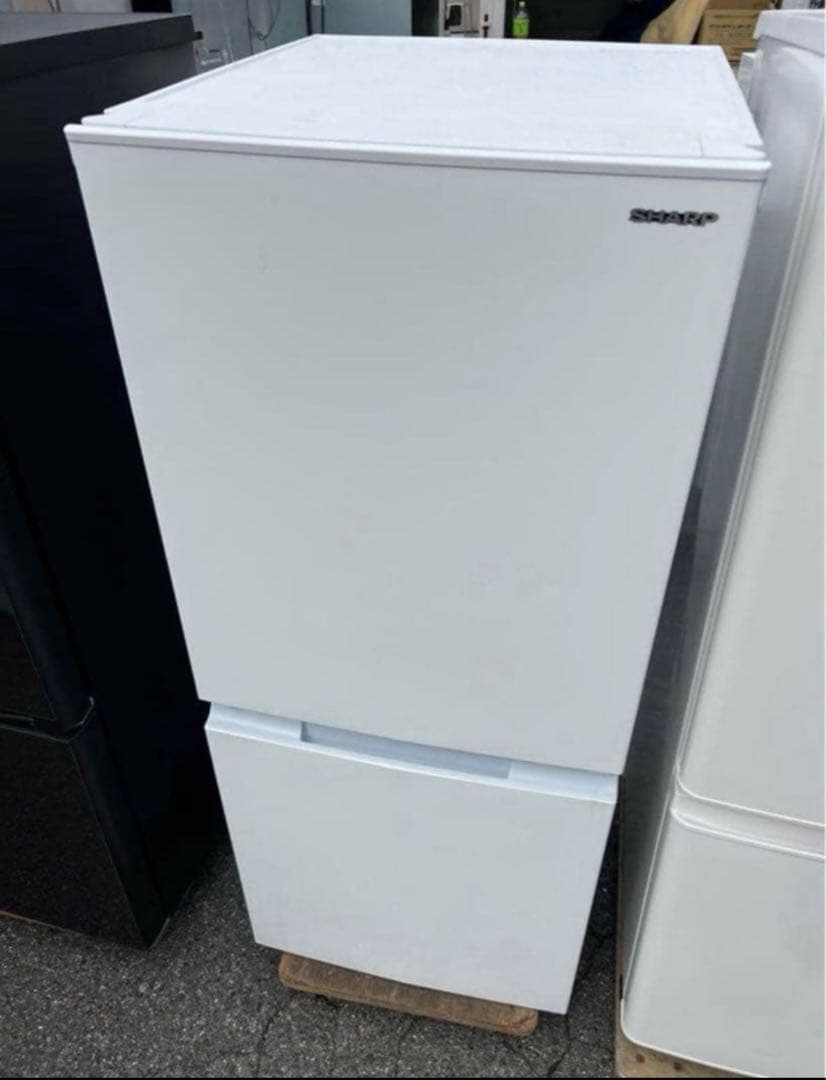【高年式】 2022年式 157L SHARP 冷蔵庫 SJ-15E9-W