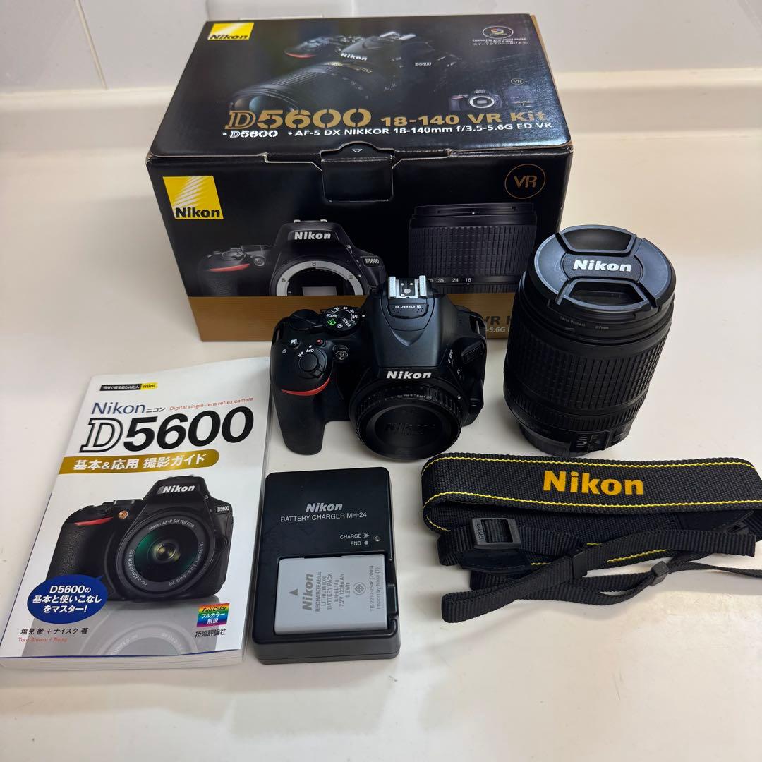 Nikon D5600 一眼レフ
