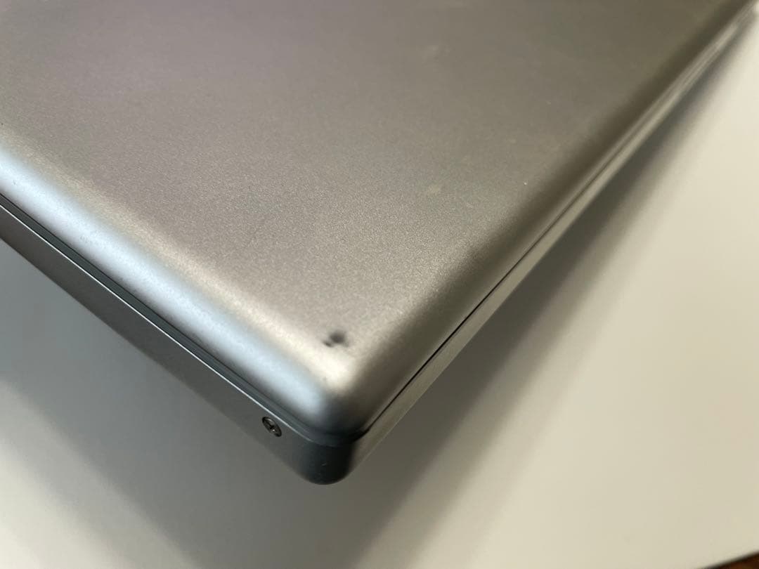 MacBook Pro 17インチ