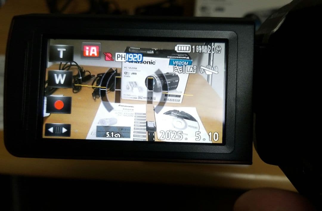 ボ*ン様 Panasonic HC-V620M ビデオカメラ　動作良好