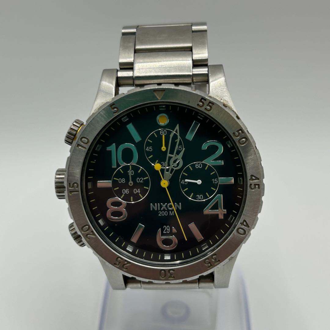 NIXON 48-20ニクソン　クロノグラフ 200M防水