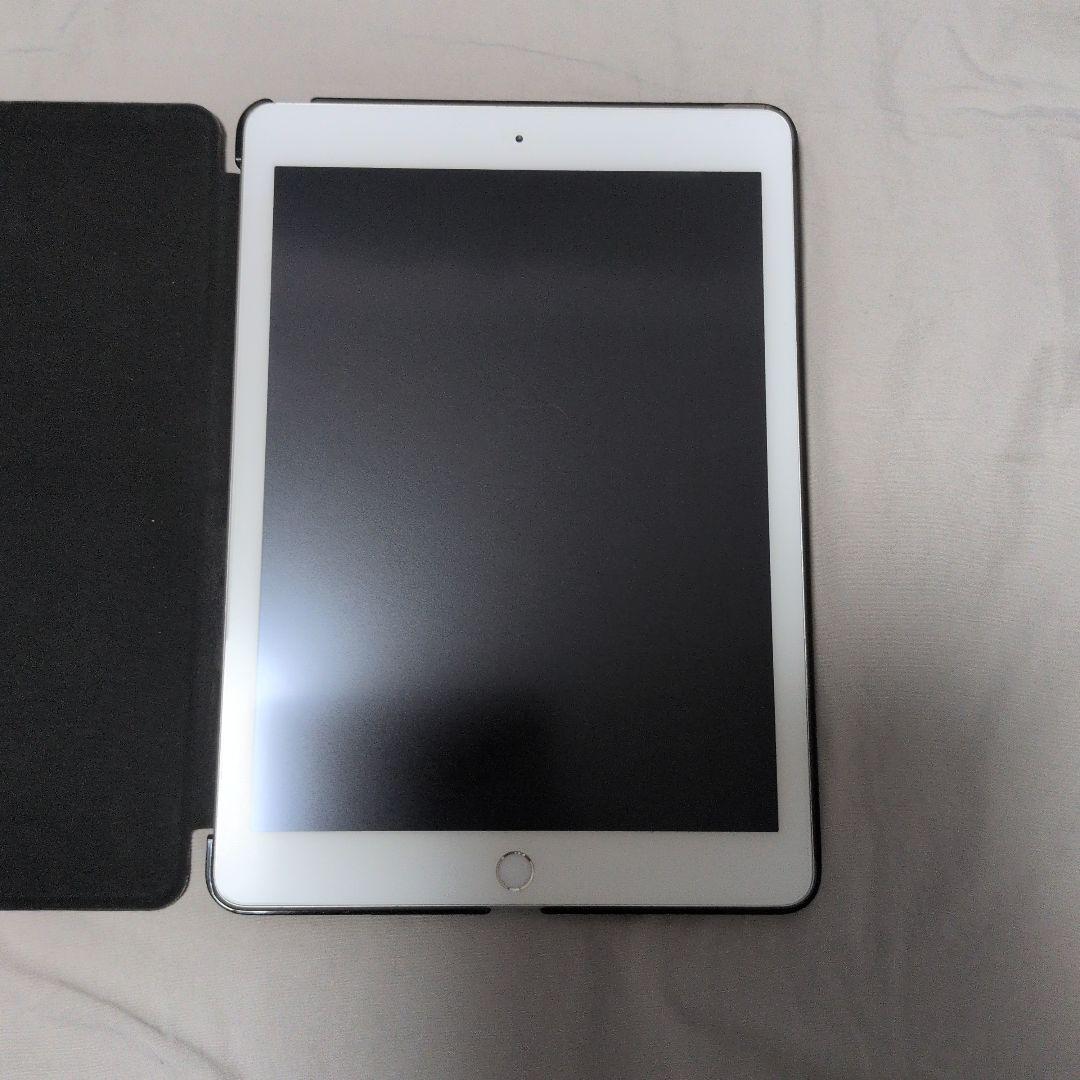iPad 第5世代 32GB シルバー
