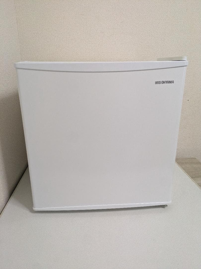 【美品】アイリスオーヤマ 1ドア ノンフロン冷蔵庫 IRSD-5A-W