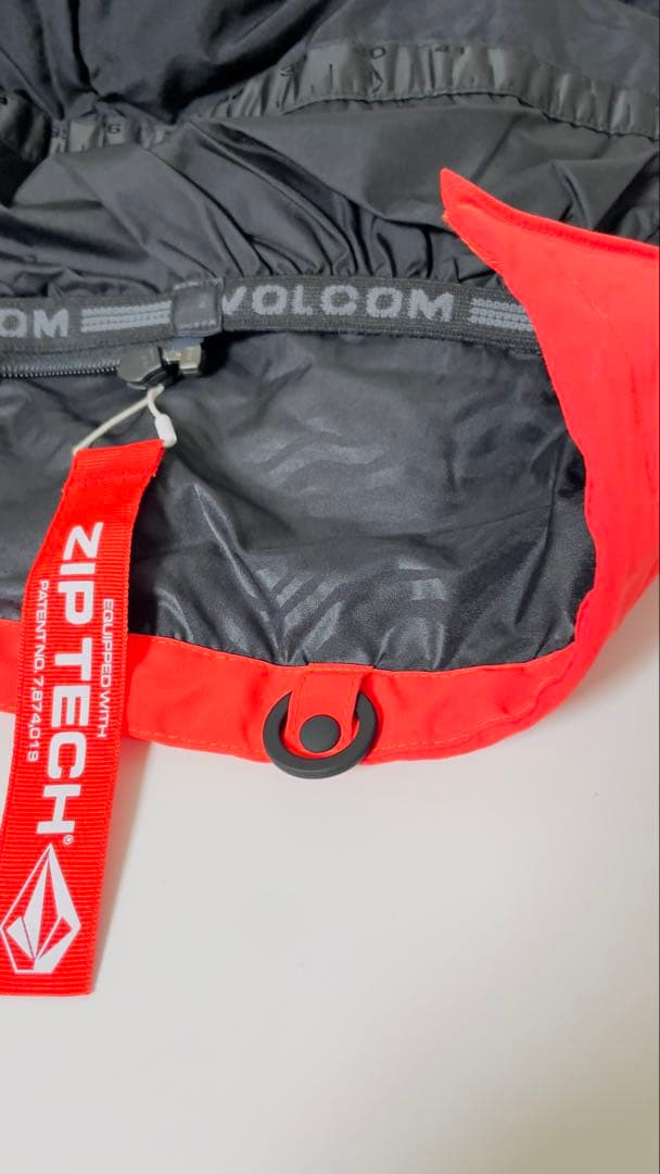 正規品【新品未使用】◇ボルコム◇ウェア・メンズ・レディース・サイズ：L