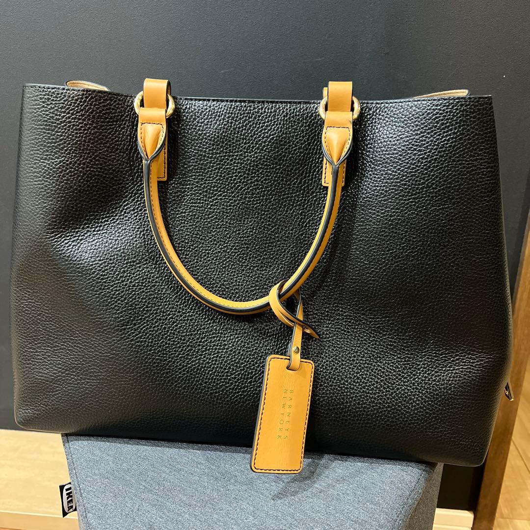 BARNEYS NEW YORK 黒レザートートバッグ