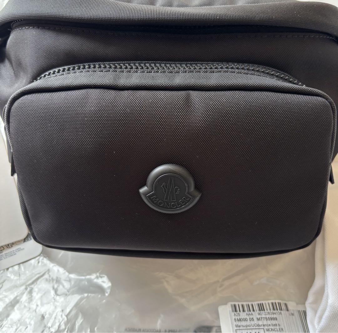 モンクレール Durance 撥水 ナイロン ベルト バッグ