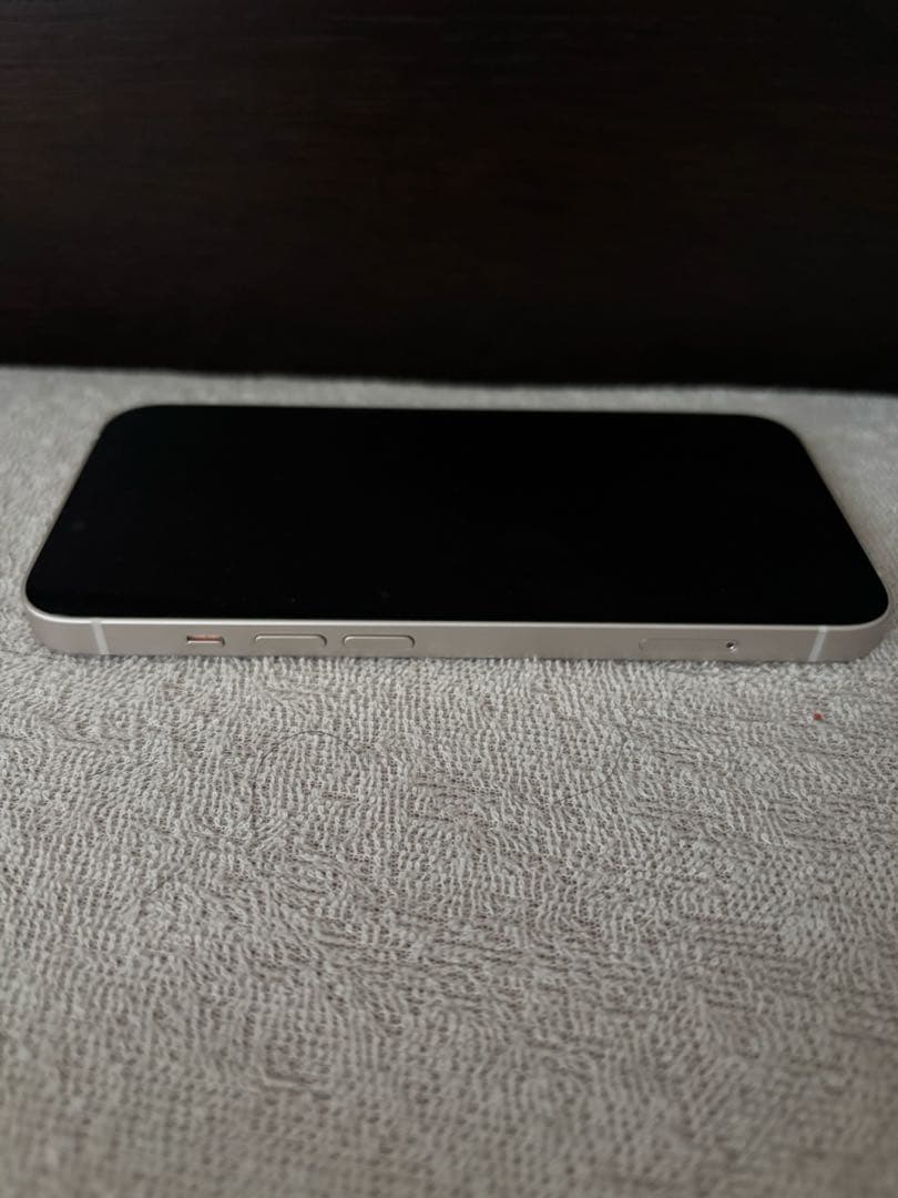 【美品】Apple iPhone 14 ホワイト