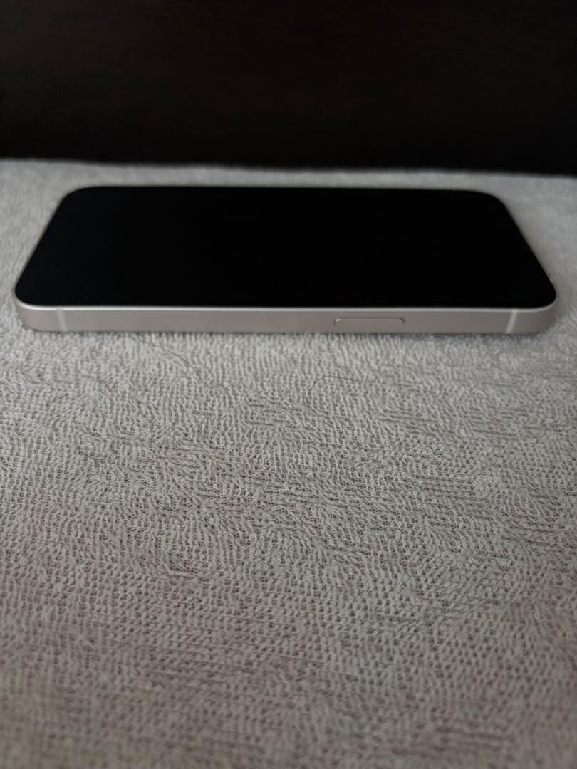 【美品】Apple iPhone 14 ホワイト