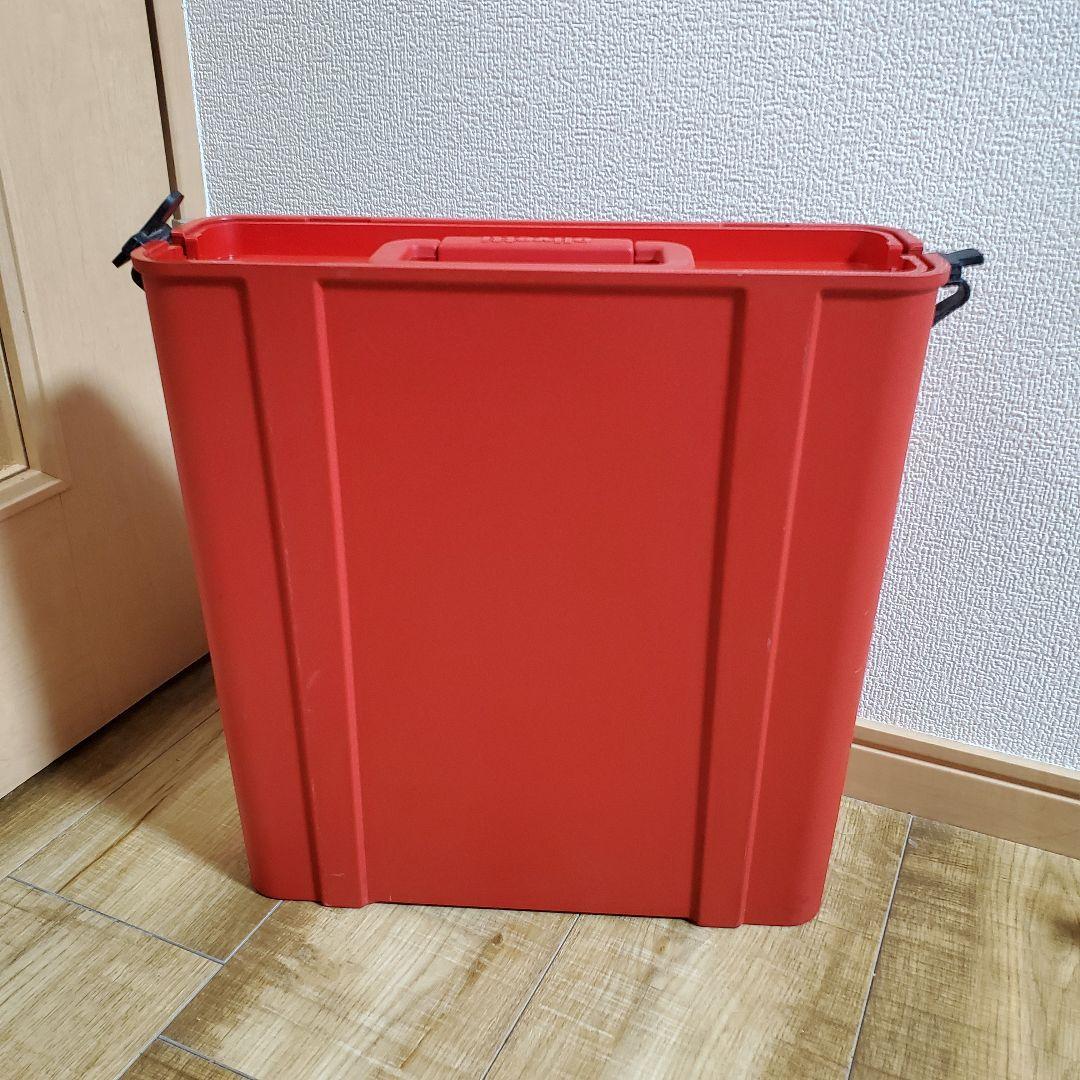 レトロ　Olivetti Valentine タイプライター ケース、説明書付き