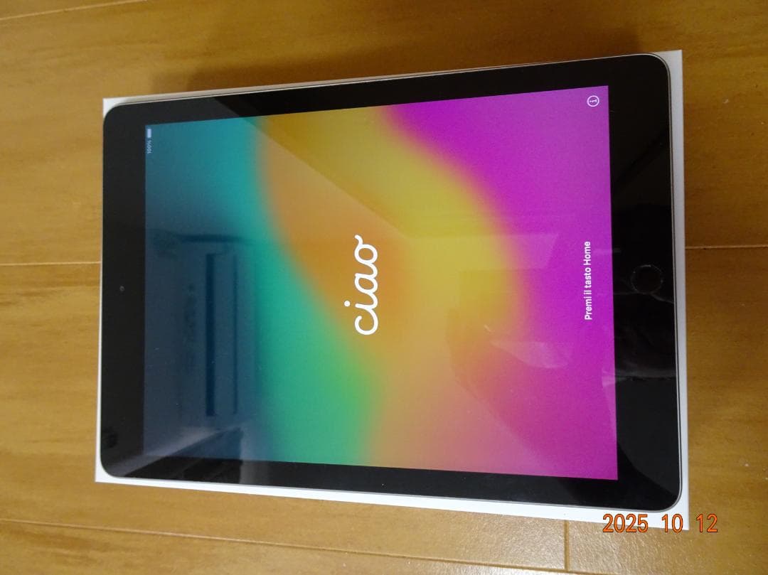 Apple iPad 第6世代　32GB