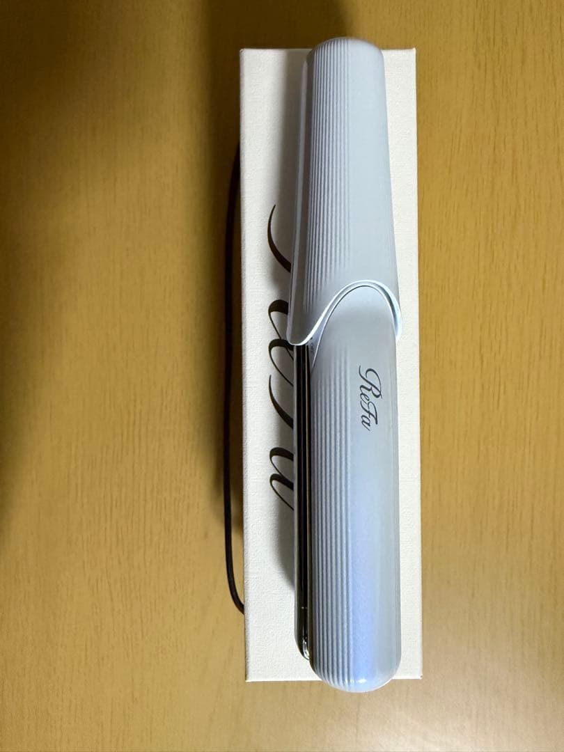 ReFa フィンガーアイロン 白