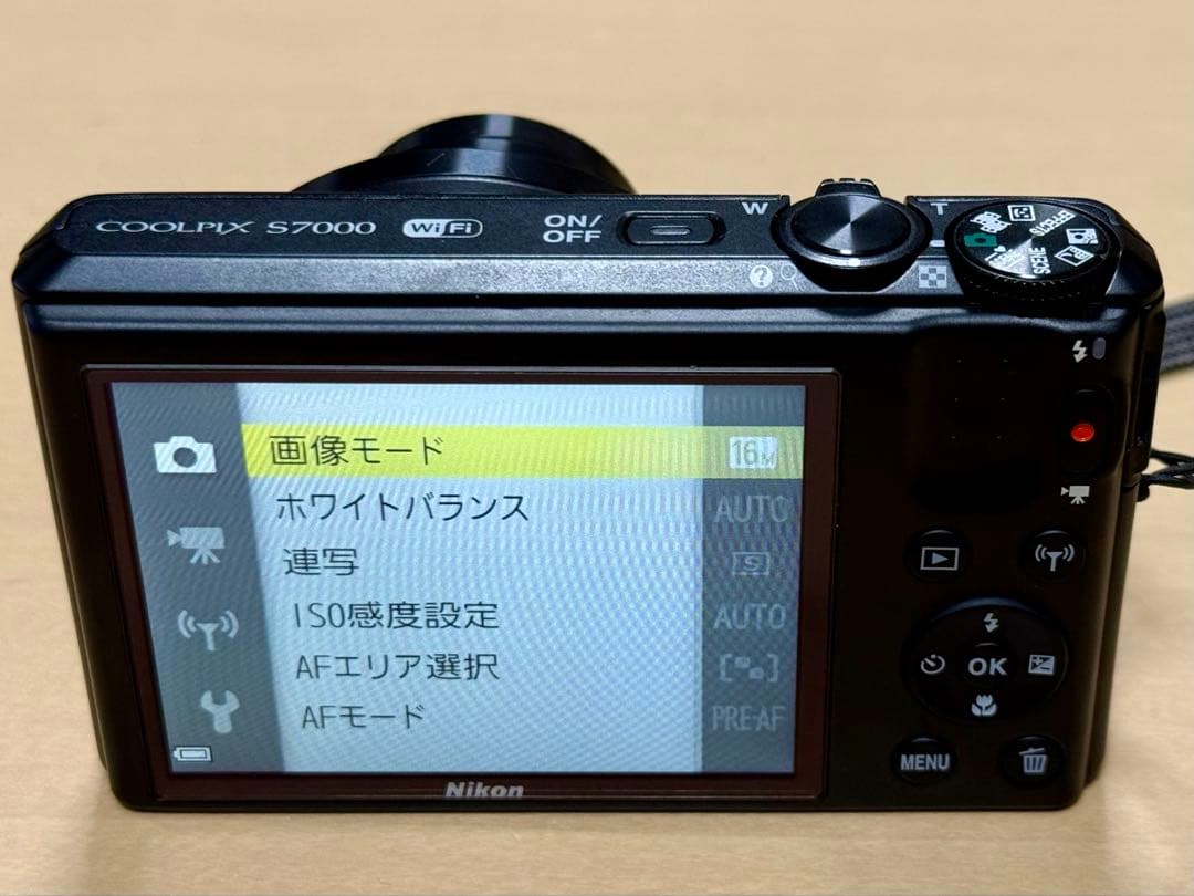 Nikon COOLPIX S7000 コンパクトデジタルカメラ