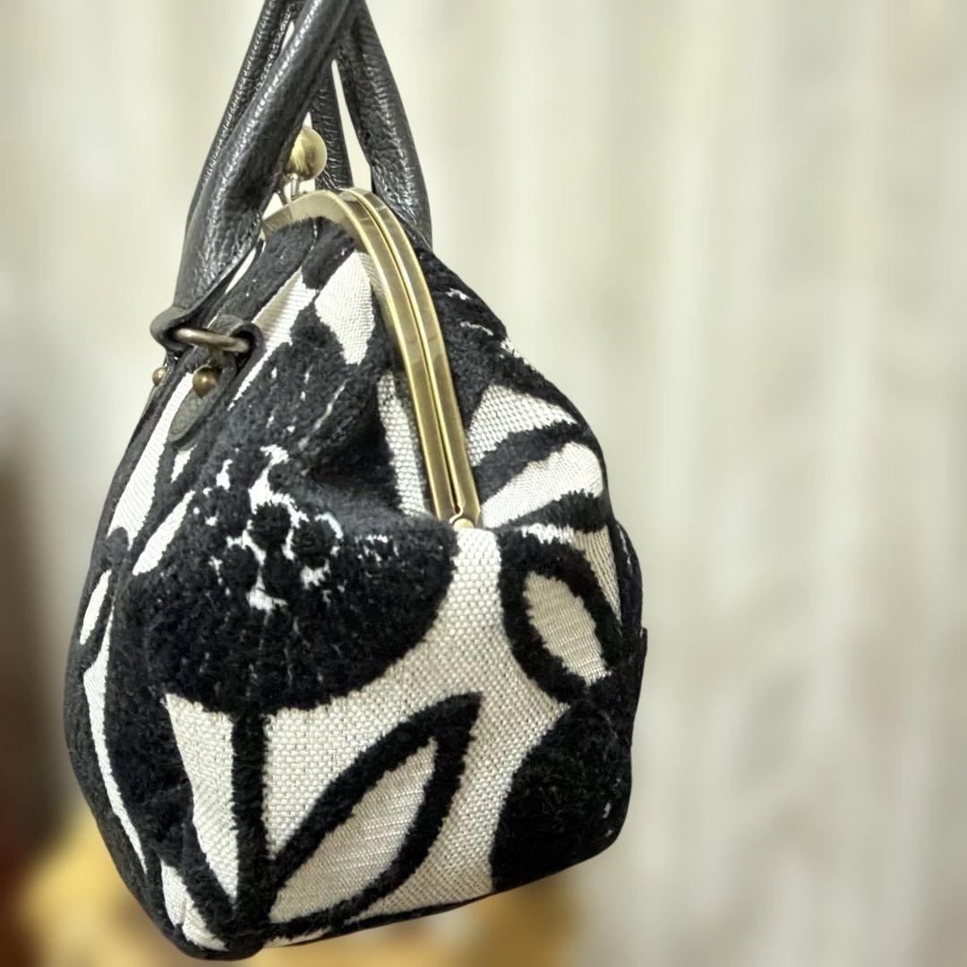 [美品] SOAR SOLe ソアソウル　ゴブラン織　がまくち型バック　お洒落