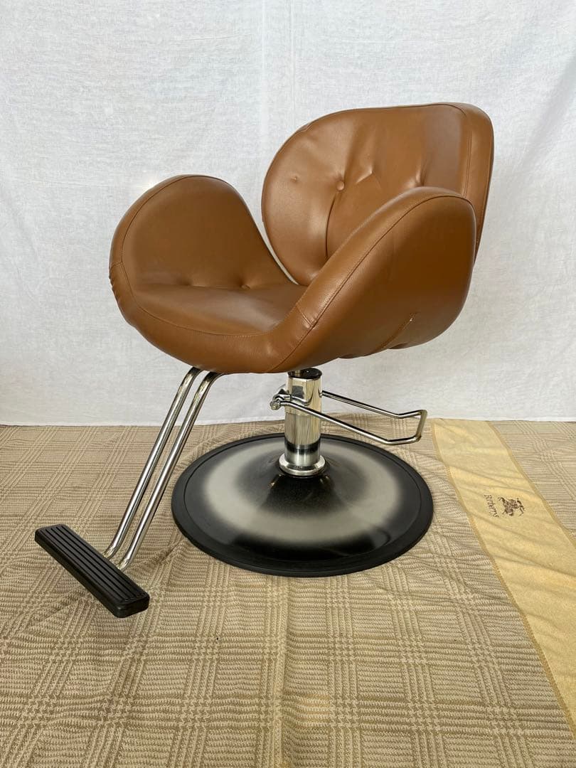 【アンティーク】美容院 理容室 スタイリングチェア 油圧式 バーバーチェア