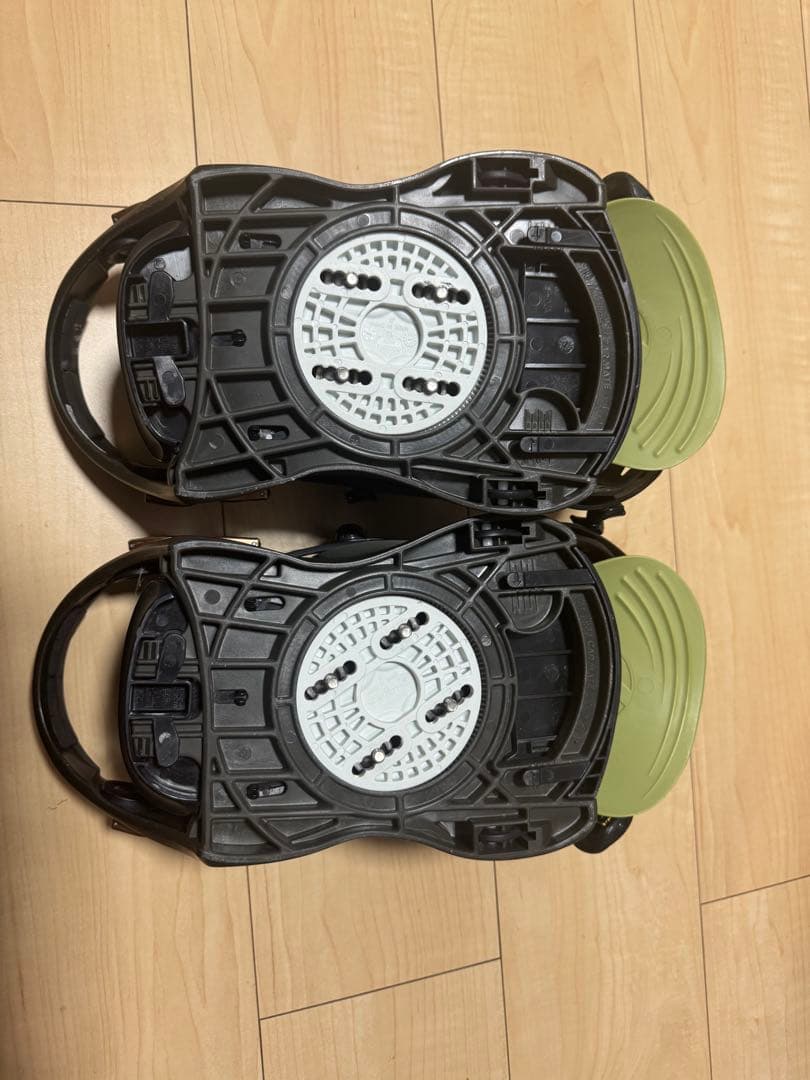 スノーボードビンディング　FLUX SR 17-18 Mサイズ