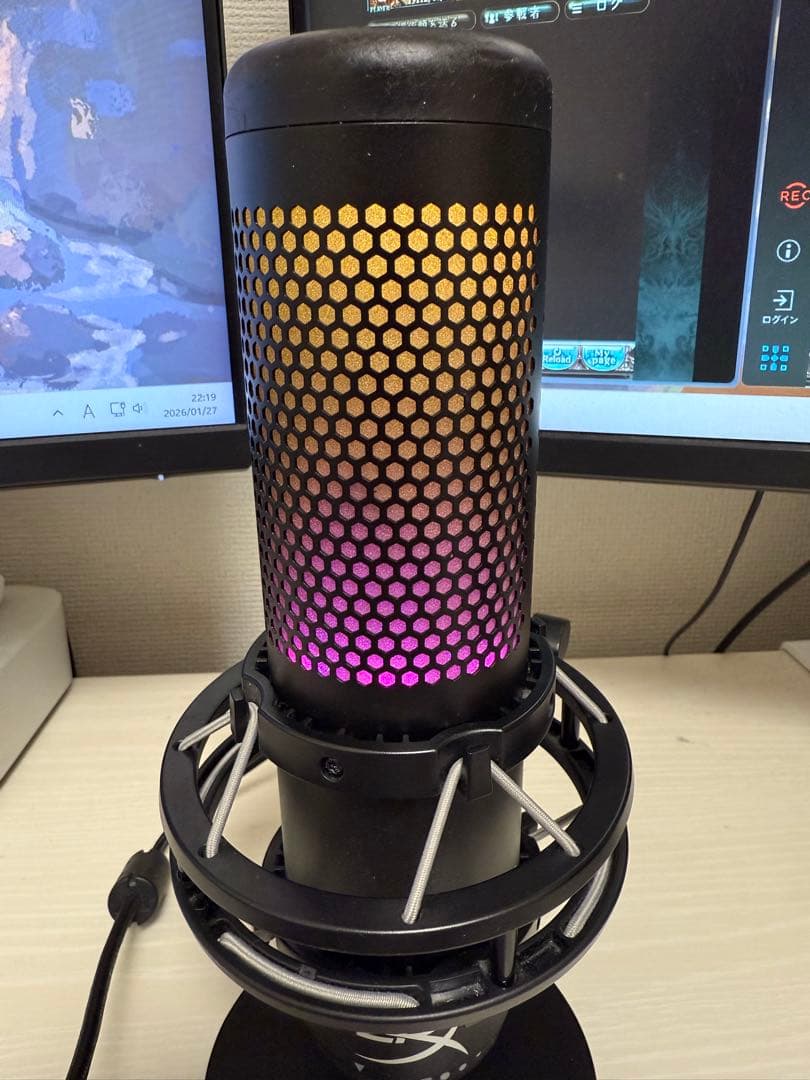 HyperX QuadCast S USBコンデンサー ゲーミングマイク