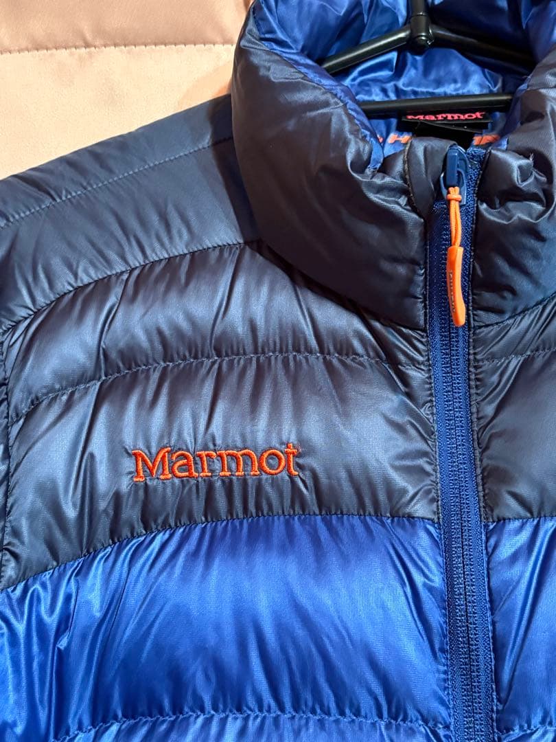 美品 ☆好配色☆ Marmot ライトダウンジャケット (M)