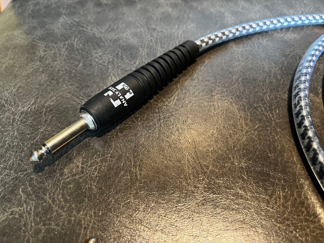 ケーブル・シールド Analysis Plus Gray Oval 3m