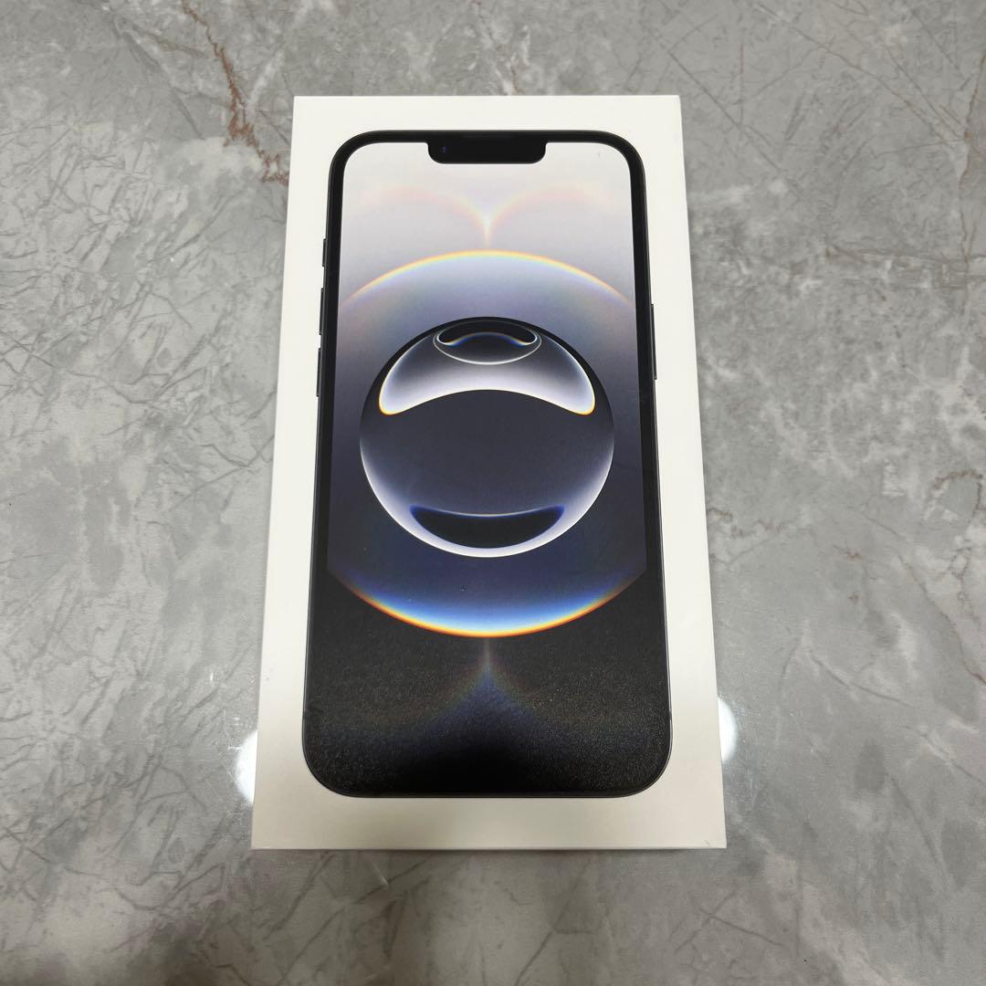 新品未使用　iPhone16e 128GB Black