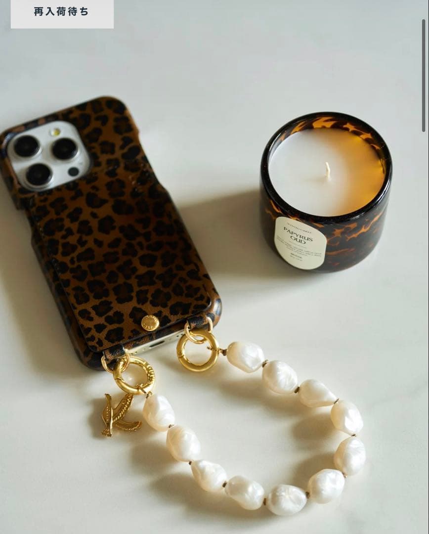 【極美品】LOUVINI ハンドストラップ PETIT ROMY　PEARL