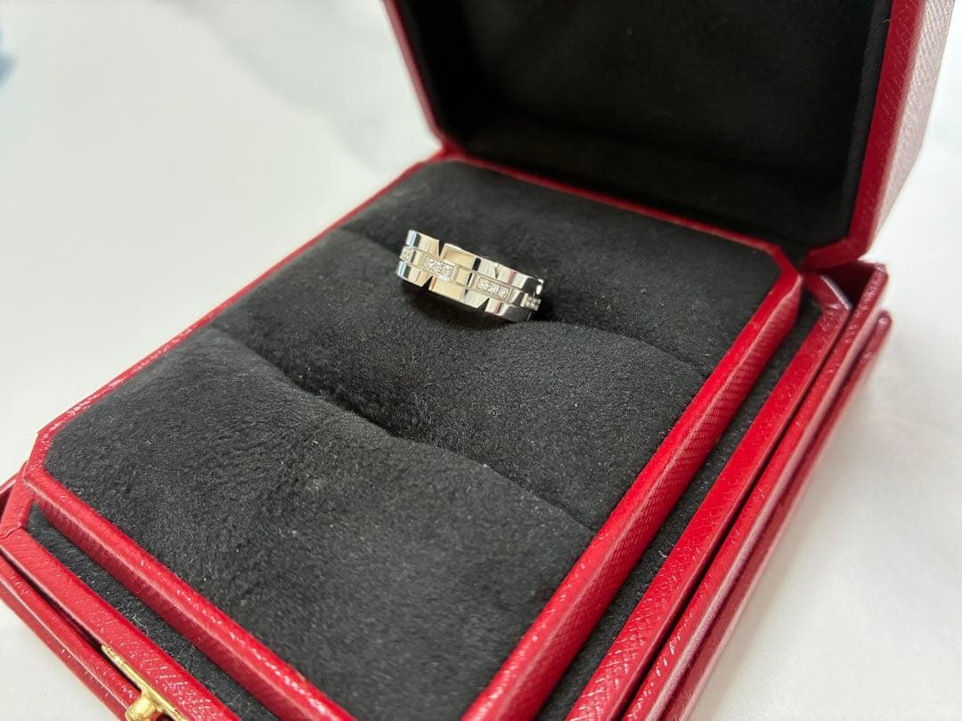 もこ　Cartier タンクフランセーズ