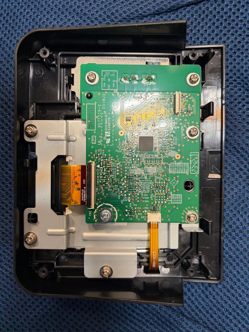 brother プリンター　液晶　MFC-L3780CDWから取り外し部品