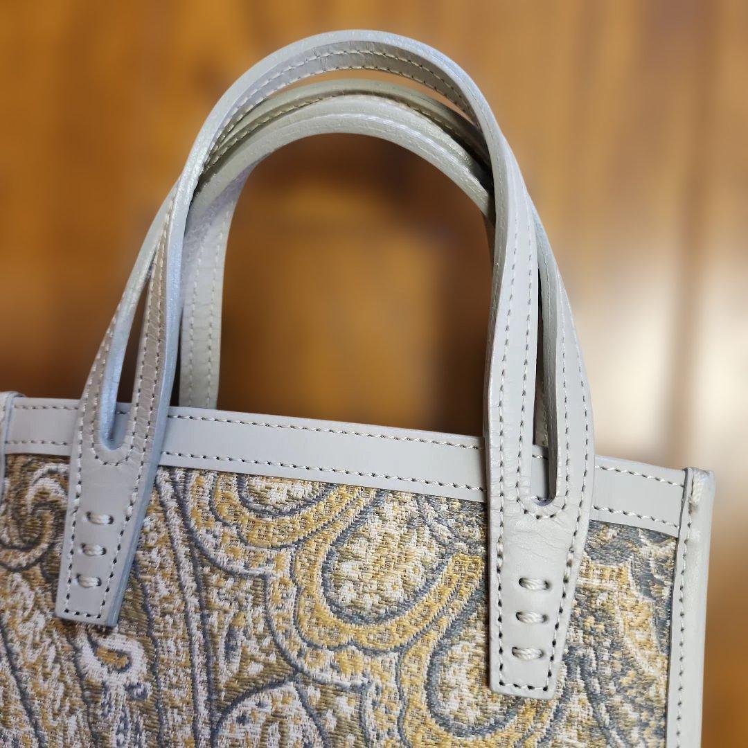 美品　VACATION ア ヴァケーション　キャラメル