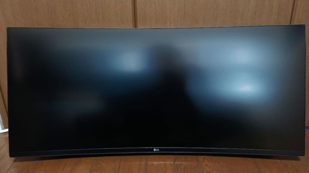 LG製ゲーミングモニター 34WP65C-B 本体