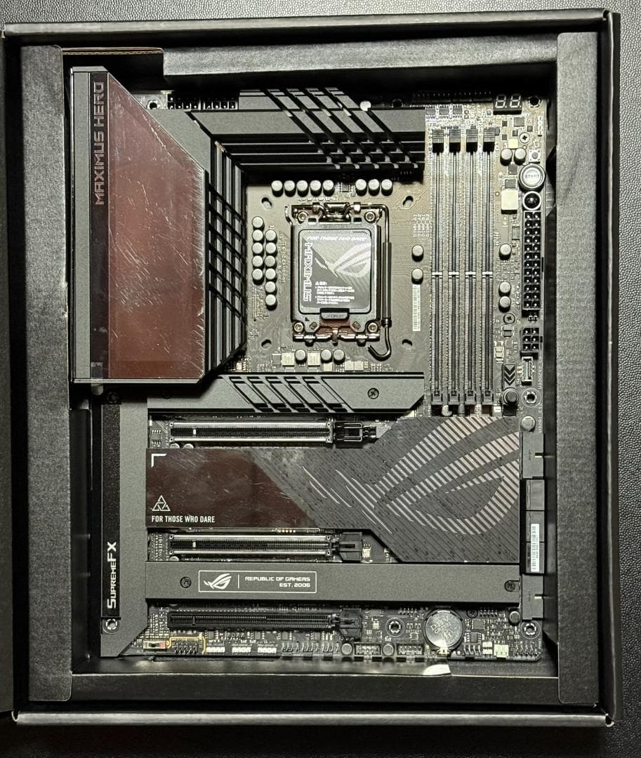 （新品未使用）ASUS ROG MAXIMUS Z790 HERO
