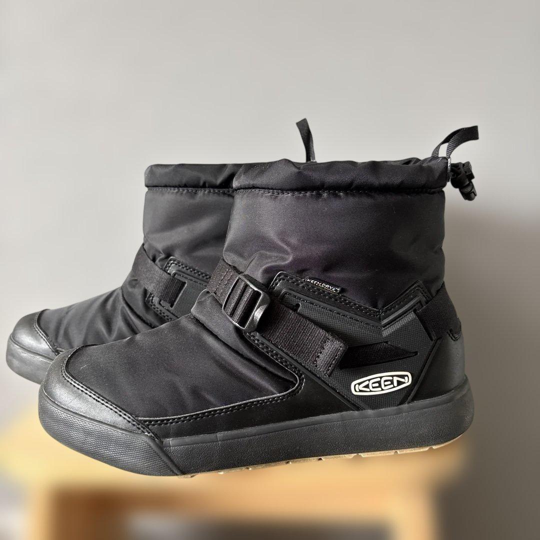 KEEN フッドロメオ　防水スノーブーツ　24.5