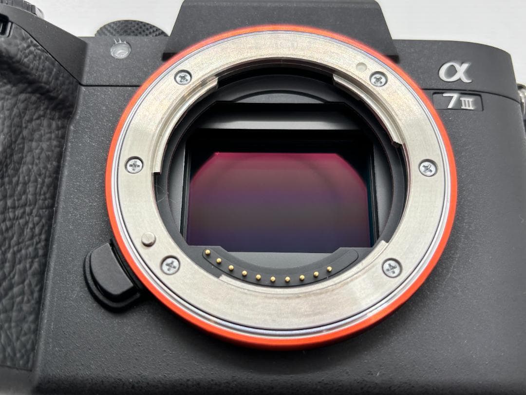 k*n様 【新品同様:ショット数1,427】SONY α7 III ボディ バッ
