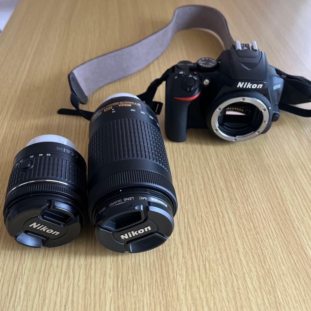 【即日発送可】【ショット数　1212回】Nikon D3500 一眼レフキット