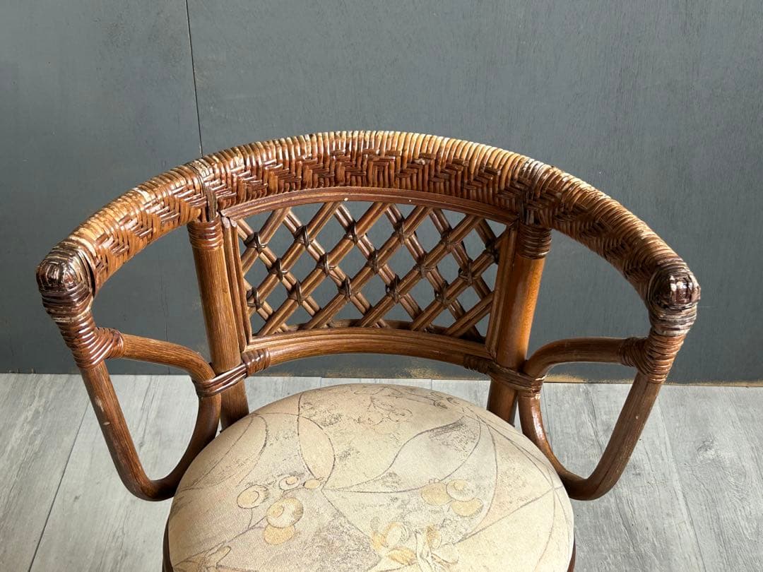 ラタン　籐　ラウンド　英国スタイル　猫脚　クラシック　クラシカル 2脚　nz