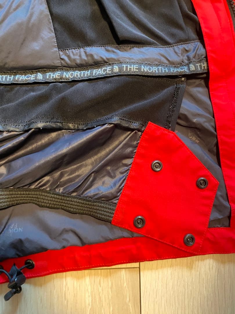な*～様 THE NORTH FACE マウンテンパーカー 赤/黒